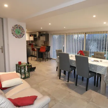 Les Airelles * ラバロッシュ